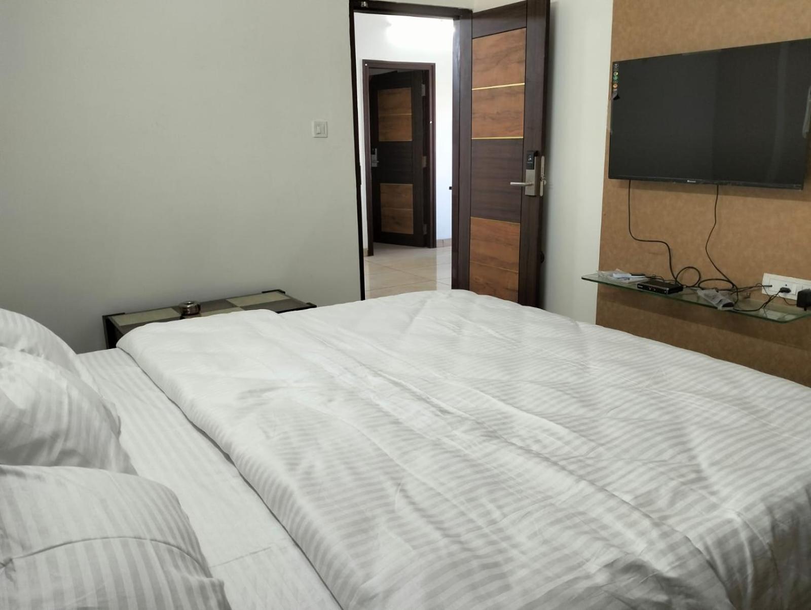 Amma Inn Elegance Suites And Apartments Májszúr Kültér fotó